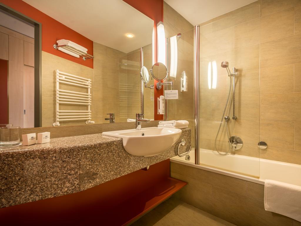 Ensana Bradet Hotel โซวาตา ภายนอก รูปภาพ